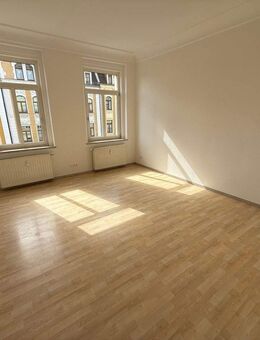 *NEU* 3 Raum Wohnung * SOFORT VERFÜGBAR - Plauen