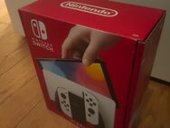 Nintendo Switch OLED Neu und Originalverpackt - Konstanz