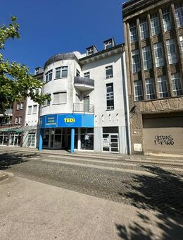 Charmante 2-Zimmer-Wohnung mit Küche und Bad in zentraler Innenstadtlage! Frei ab sofort! - Wilhelmshaven