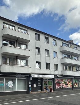Renditestarkes Wohn-/Geschäftshaus mit Garagen in 52353 Düren - Düren