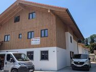 Penzberg: Schöne neu renovierte 3 Zi. Wohnungen in bester Lage - Penzberg