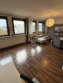 Tolle Wohnung direkt an der Augustaanlage mit Fahrstuhl - Mannheim