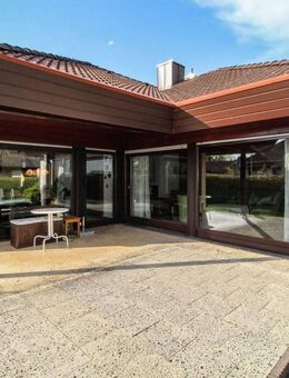 Familienfreundliches Zuhause mit großem Garten, Pool und Potenzial in ruhiger Lage von Gröbenzell! - Gröbenzell