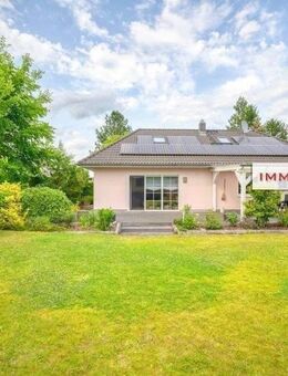 IMMOBERLIN.DE - Sympathischer Bungalow mit idyllischem Südgarten nahe Falkenhagener See & Ortszentrum - Falkensee