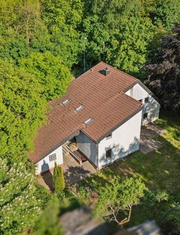 Flexibles Wohnen in beliebter Lage - Ein-/ Zweifamilienhaus mit Gartenidylle in Behringersdorf - Schwaig (Nürnberg)