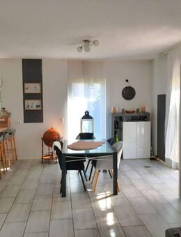 Freistehendes Einfamilienhaus 4 Zimmer - 806m² Grundstück - Hamm