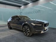 Volvo V90 Cross Country, Pro AWD, Jahr 2020 - München