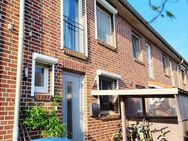 Familienfreundliches Reihenhaus - 6 Zimmer - zentral und doch ruhig gelegen BJ 2010 - Elmshorn