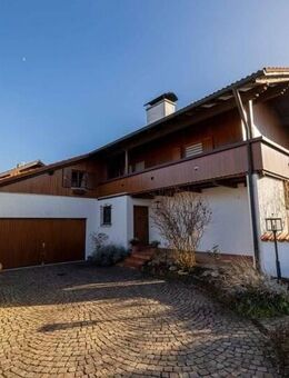 RE/MAX - Großzügiges Einfamilienhaus mit spanischem Flair! - Tiefenbach (Landkreis Landshut)