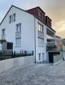 Helle 3-Zimmer Dachgeschosswohnung - Allersberg