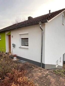 Wohnen auf dem Land. Feines, kleines Landhaus in naturnaher Lage. Bezug 1.Quardal 2026 - Niedereschach