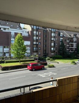 Renovierte 3-Zimmerwohnung mit Balkon in Südlage in MG-Rheydt! - Mönchengladbach