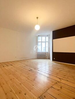 1-ZIMMERWOHNUNG AM SAVIGNYPLATZ | PROVISIONSFREI - Berlin