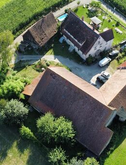 Visionäre gesucht! Denkmalgeschütztes Gehöft im Außenbereich von Schallstadt - Schallstadt