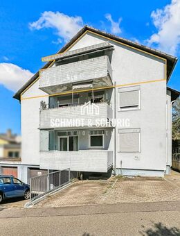 Zentrale Dachgeschoss-Wohnung mit Balkon in Bretten - Bretten