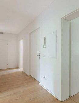 Jetzt einziehen! Hochwertig renovierte 4-Zimmer-Wohnung in familienfreundlicher Lage - Dortmund