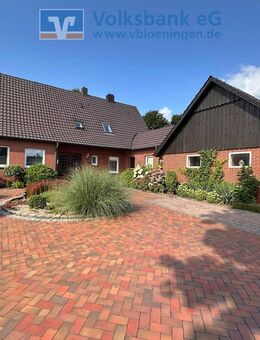 Großes Einfamilienhaus mit Doppelgarage in Löningen zu verkaufen. - Löningen