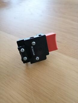 Ein Aus Schalter Orig. Bandschleifer Black &Decker BD85/DN 85 / SR500E Teil 14 - Velbert