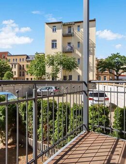 Schöne 2-Raumwohnung mit Balkon in der Maybachstaße! Stellplatz möglich! - Halle (Saale)