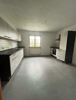 Gemütliche 2-Raumwohnung mit moderner Einbauküche in Lauta-Nord - Ihr neues Zuhause wartet! - Lauta