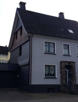 Großes und gepflegtes Einfamilienhaus in Plettenberg – Holhausen - Plettenberg