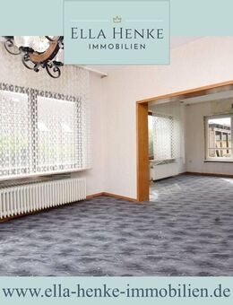 Großes Einfamilienhaus zum Modernisieren mit 2 Garagen + großem Carport. - Flöthe