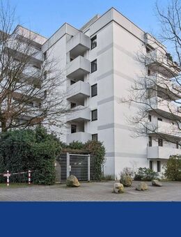 Attraktive und großzügige 2-Zimmer ETW mit großem Balkon im Zentru - Hamburg