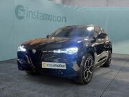 Alfa Romeo Stelvio, 2.0 Sprint Veloce Automatik Premium-Audio Technologie-Paket, Jahr 2024 - München