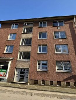 MFH - 7 Wohneinheiten, 7 Garagen & kleine Gewerbeeinheit - Recklinghausen