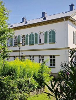 Stilvolles Wohnen und Arbeiten - viel Platz für Kreativität - Euerdorf