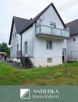 Charmantes Sanierungsprojekt: Doppelhaushälfte in Krumbach mit großem Potenzial! - Krumbach (Schwaben)