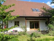 N-Kornburg, freist. EFH mit 8 Zimmern - viel Raum, auch für eine gr. Familie, in ruhiger Lage mit wundersch. Garten, Balkon u. Garage - Nürnberg