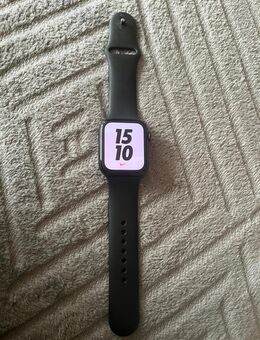 Apple Watch Series 6 44mm - Plön