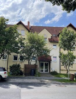 Charmante 2-Zimmer-Wohnung mit Terrasse in Dresden Weißig zu verkaufen - Dresden