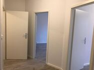 6-Zimmer-Wohnung mit 2 Balkonen - Mülsen