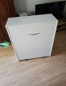 Gästebett auf Rollen in Kommode - Bad Honnef