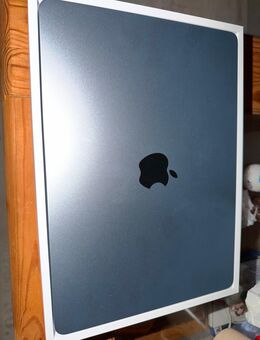 Mac Book Air Himmelblau - Kiel Ellerbek