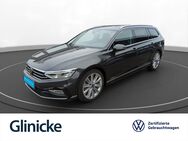 VW Passat Variant, 2.0 TSI R-line, Jahr 2023 - Weimar