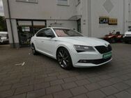 Skoda Superb Lim. Ambition/ACC/AUT/XENON/NAVI/PDC/19" - Essen