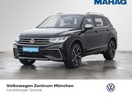 VW Tiguan, 2.0 TDI Allspace R-Line IQ Light HarKar, Jahr 2023 - München