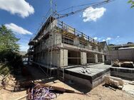 4 Zimmer Erdgeschosswohnung mit Terrasse und eigenem Süd-West Garten in zentraler Lage von Feucht - KfW Förderung möglich Effizienzhaus 40 - Feucht