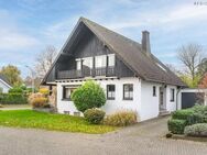 Übach! Frei stehendes Einfamilienhaus mit Traumgrundstück in bester Wohnlage - Übach-Palenberg