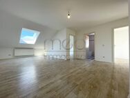 Helle 4-Zimmer-Dachgeschosswohnung - Furth (Wald)