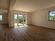 Dachgeschoss-Traum mit 2 Dachterrassen - 4 Raum-Wohnung, Bezug ab sofort möglich - Jena