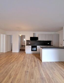 Erstbezug im Neubau: nachhaltige & energieeffiziente 3-Zimmer-Wohnung mit Terrasse in zentraler Lage - Bayreuth