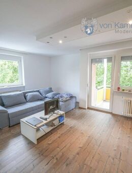 Gepflegte 3-Zi.-Whg. mit Balkon, EBK und Kellerabteil sowie Stellplatz in zentraler Wohnlage - Herzogenaurach