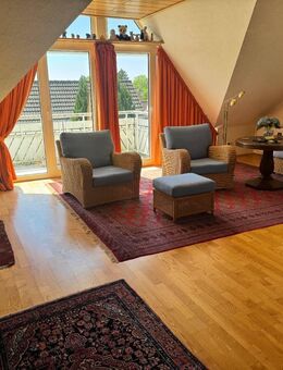 TOP! Helle und ruhig gelegene Dachgeschosswohnung mit schönem Weitblick! - Bruchköbel