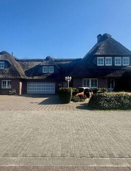 Reetdachanwesen mit zwei Einheiten in ruhiger Lage von Ardorf - Wittmund