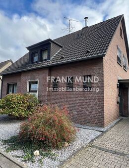 Freistehendes Einfamilienhaus mit Garage in Ortskernlage von 41189 Mönchengladbach-Wickrath - Mönchengladbach