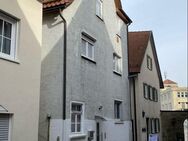 Murrhardt: Stadthaus mit familienfreundlichen 7 Zimmer - Murrhardt